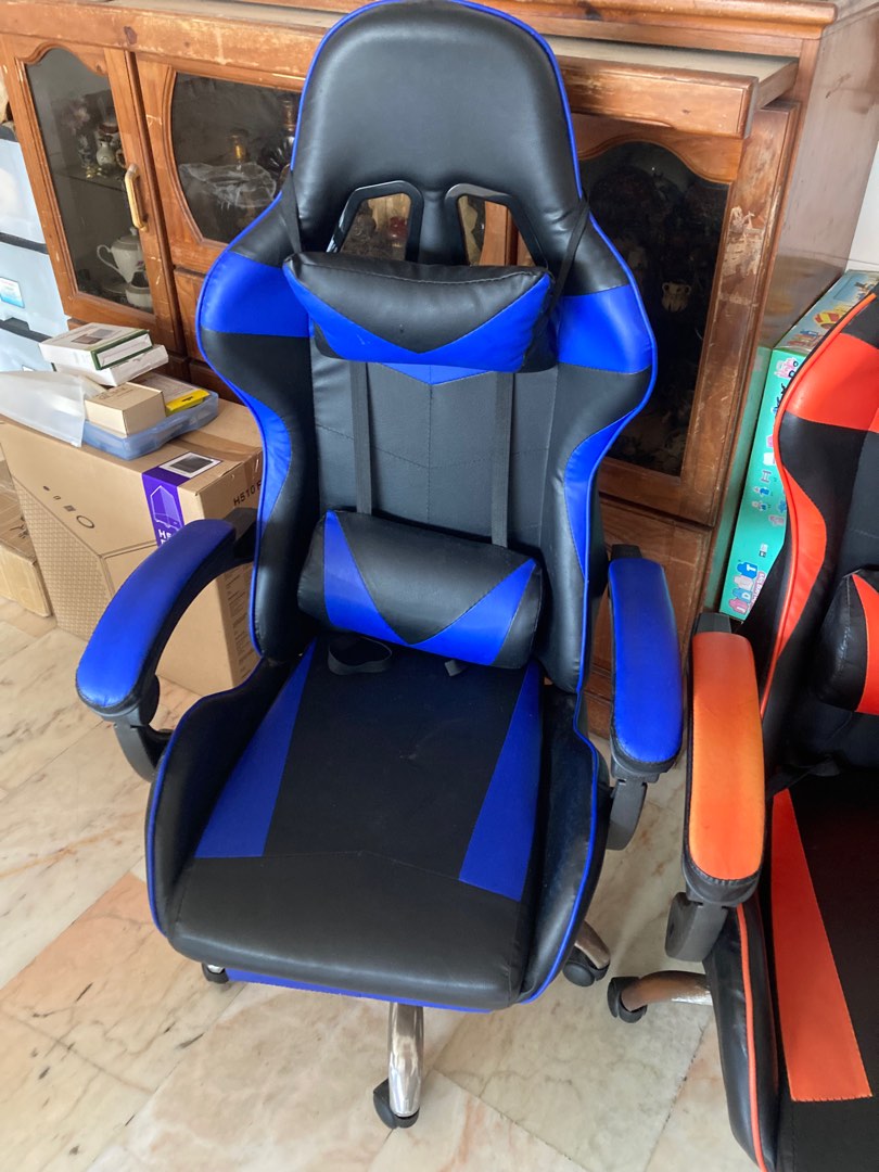 Used gaming chair, Furniture & Home Living, Furniture, Chairs on Carousell