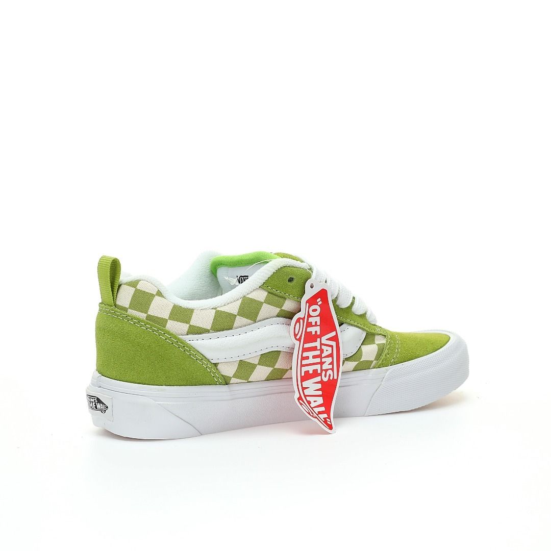 Apple and top white checkered vans