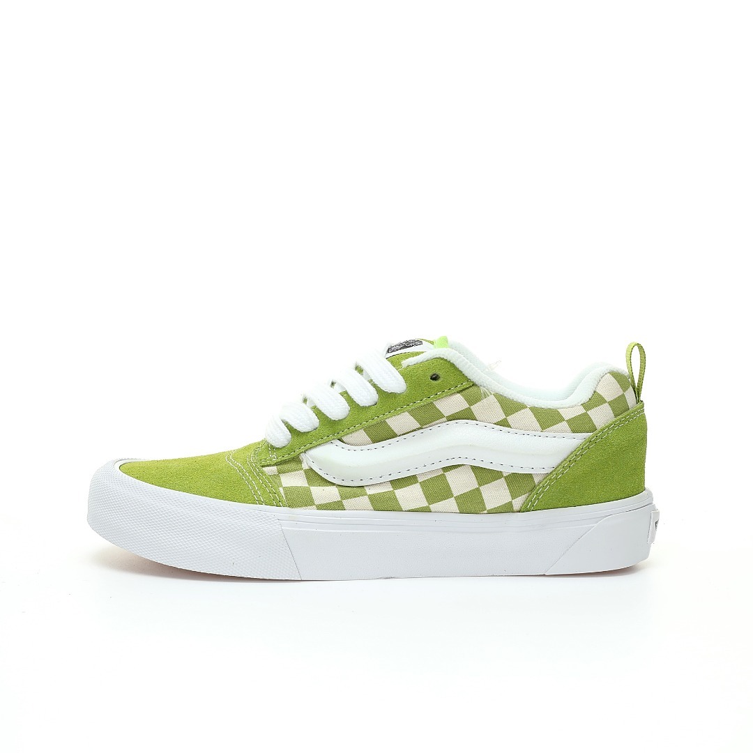 Apple and sales white checkered vans