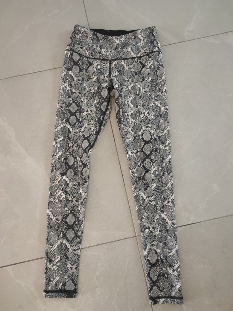 Victoria sport tight clearance