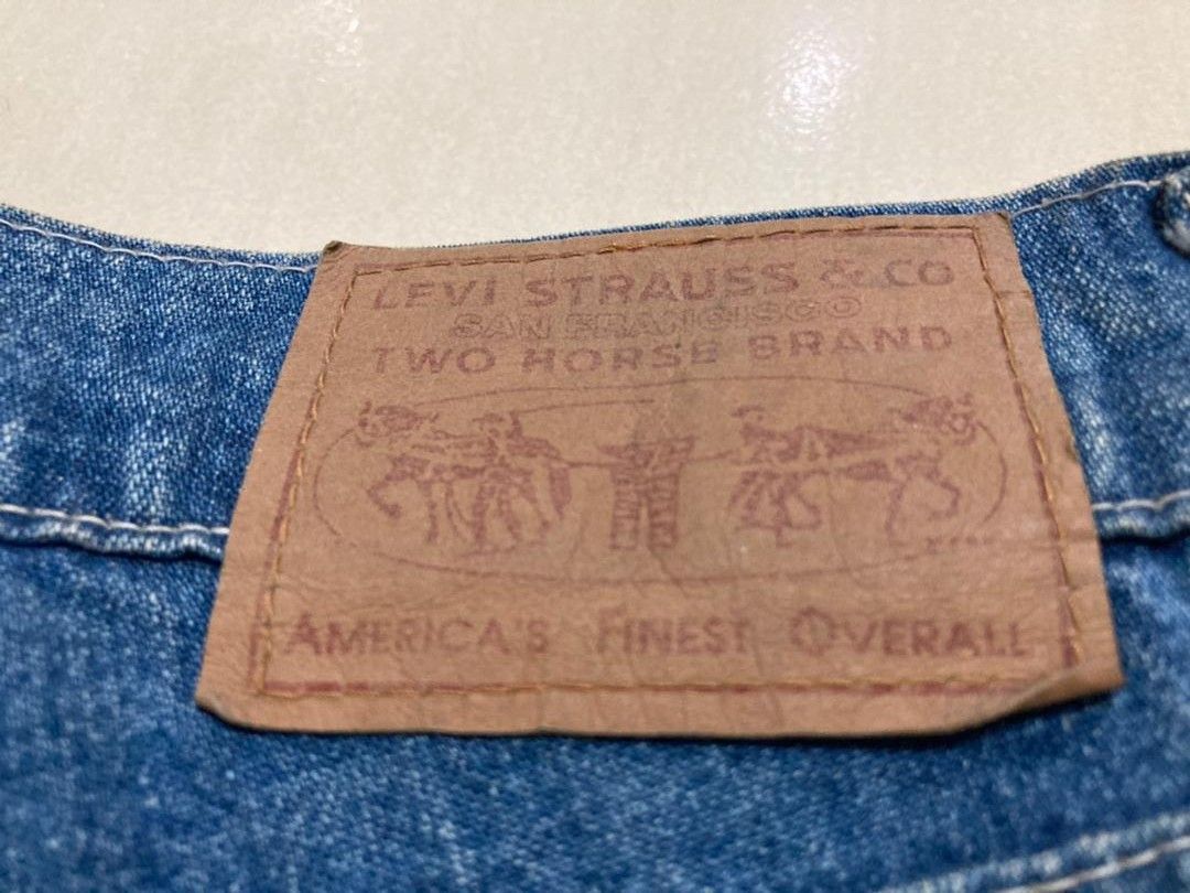 Vintage 1992 Levis Big E White Tag