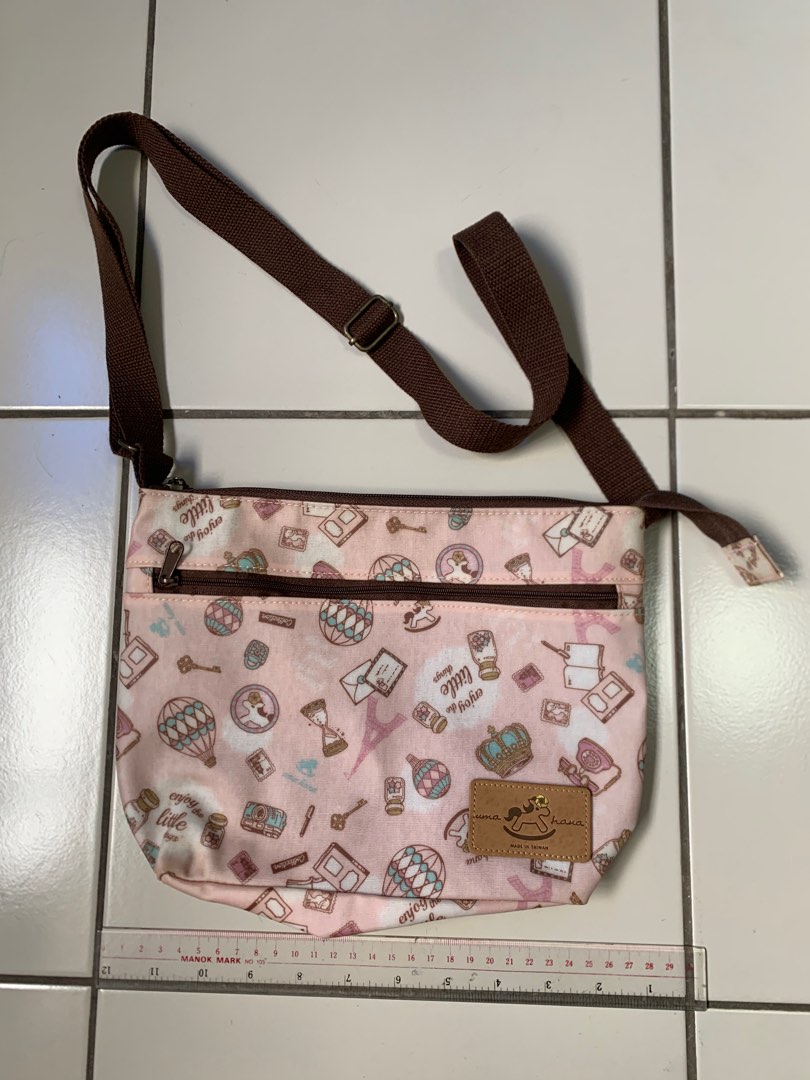 Uma hana sling bag 2025
