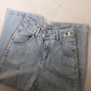 (Category: ) located in . Submitted by 0408studios (Listing ID 1264456826, Image 1). Description: .
