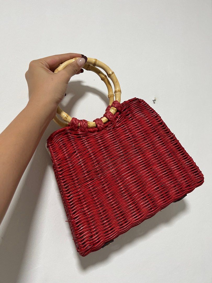 Red leather sales crossbody bag zara