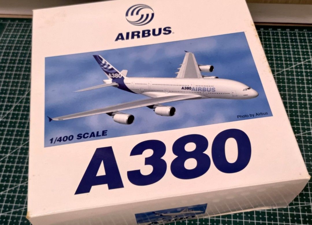 DragonWings Airbus A380 飛機模型1/400, 興趣及遊戲, 玩具& 遊戲類