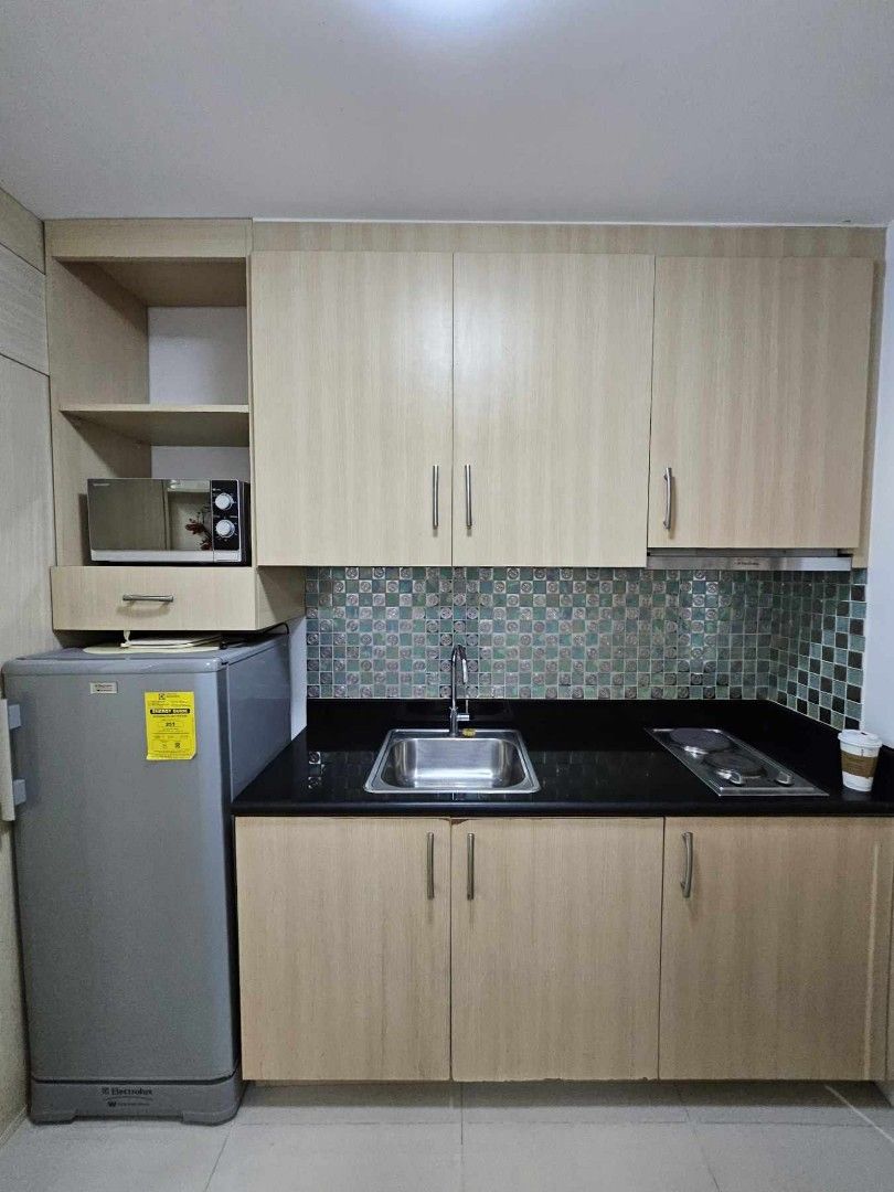  1 Bedroom Unit with balcony at SMDC Light Residence (Boni Station 