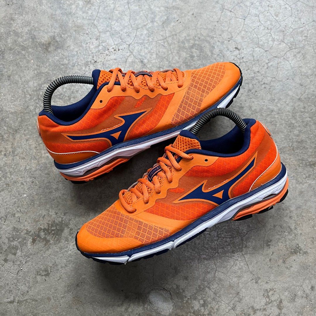 Mizuno wave unite store