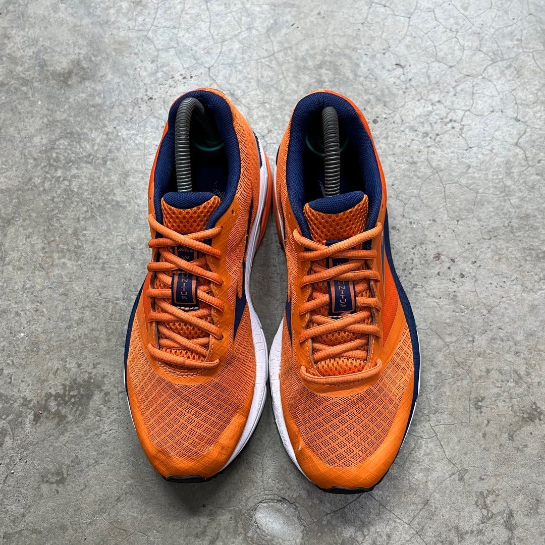 Mizuno wave unite store