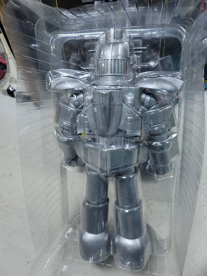 UZ Production 東映大鐵人17號細佬弟弟18號JUMBO VINYL JV-02 60CM 大