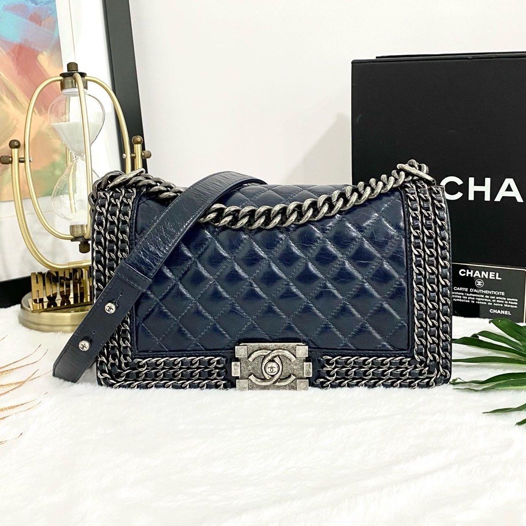 quilted chanel wallet chain