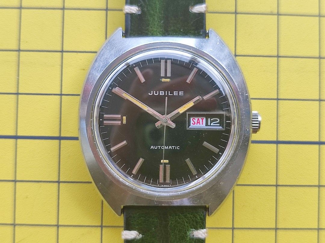 Vintage jubilee automatic watch top