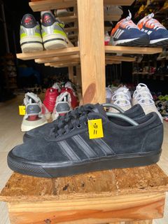 (Category: ) located in . Submitted by mictiestore (Listing ID 1264673771, Image 1). Description: .