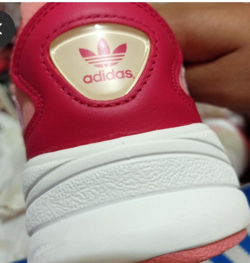 Adidas falcon s 2025