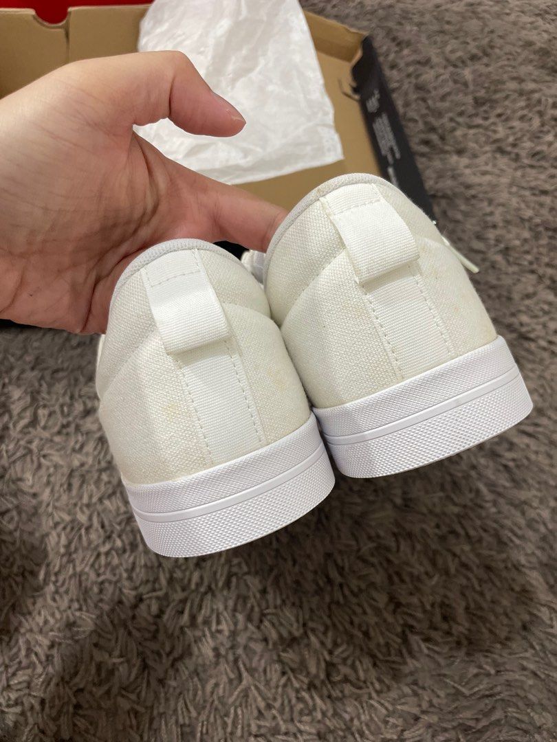 ADIDAS skateboarding size 11 (Category: Sneakers) located in Manila. Submitted by chesses (Listing ID 1264756222, Image 3). Description: Size US 11 Original Brandnew With minor stain Nego SF c/o buyer.