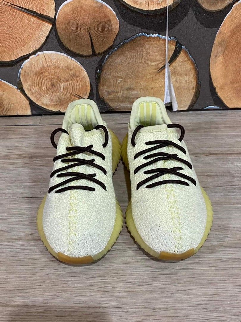 Adidas yeezy knitted boost sneakers, Bayi Anak, Lainnya di Carousell