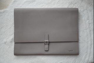 （分類：）位於 。 由 viktorias.vintage.wardrobe 提交（商品編號 1264715494，圖片 1）。簡介： 。