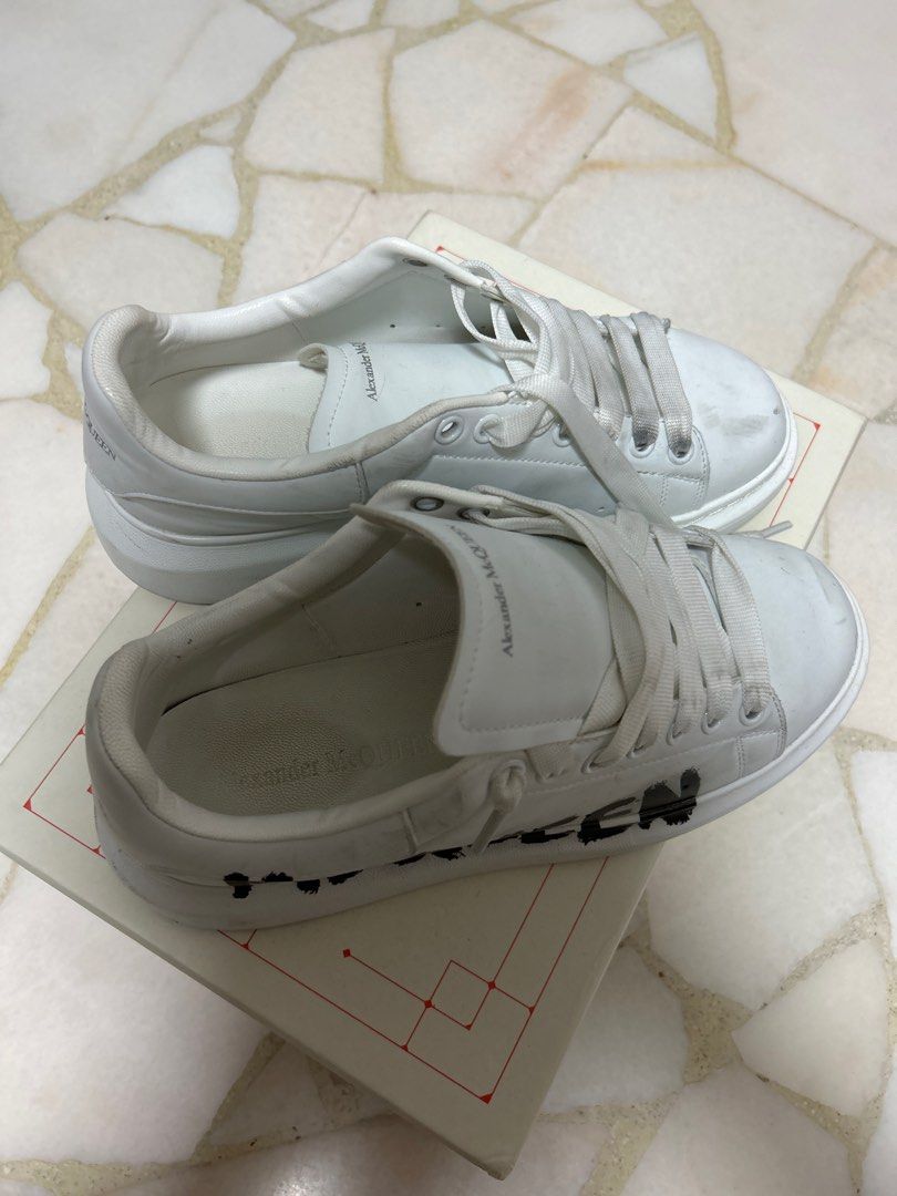 Alexander mcqueen oversized sale sneaker true to size