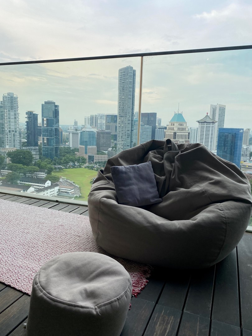 Bean bag with hotsell footrest