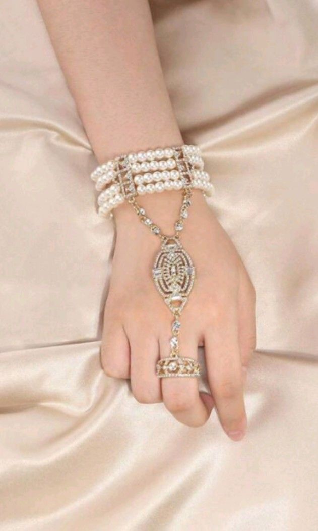 Gold bracelet top ring set