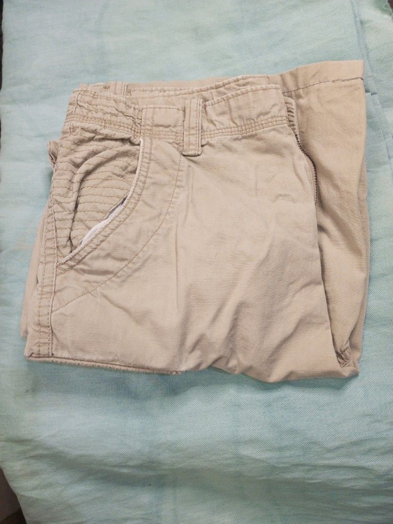 Canyon river Blues Cargo Shorts brown size 18 est fits Size 29