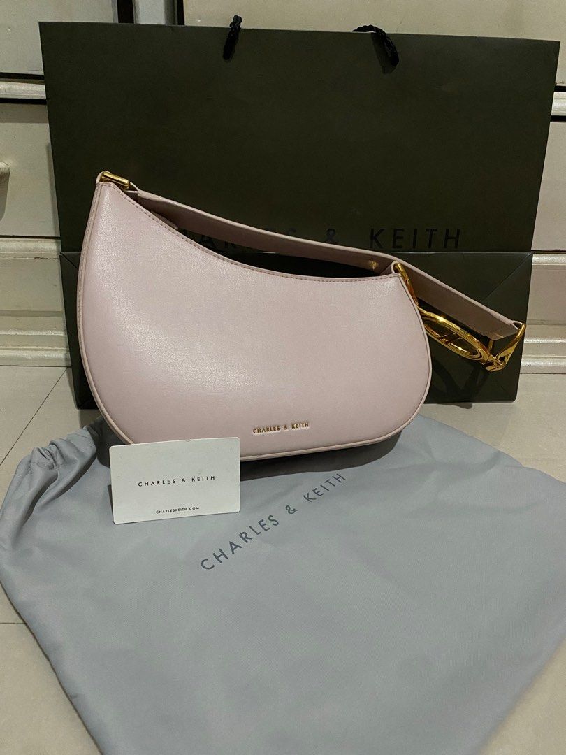 Charles and keith discount light pink bag