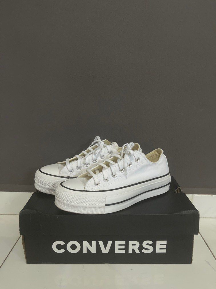 White patent clearance leather chuck taylors