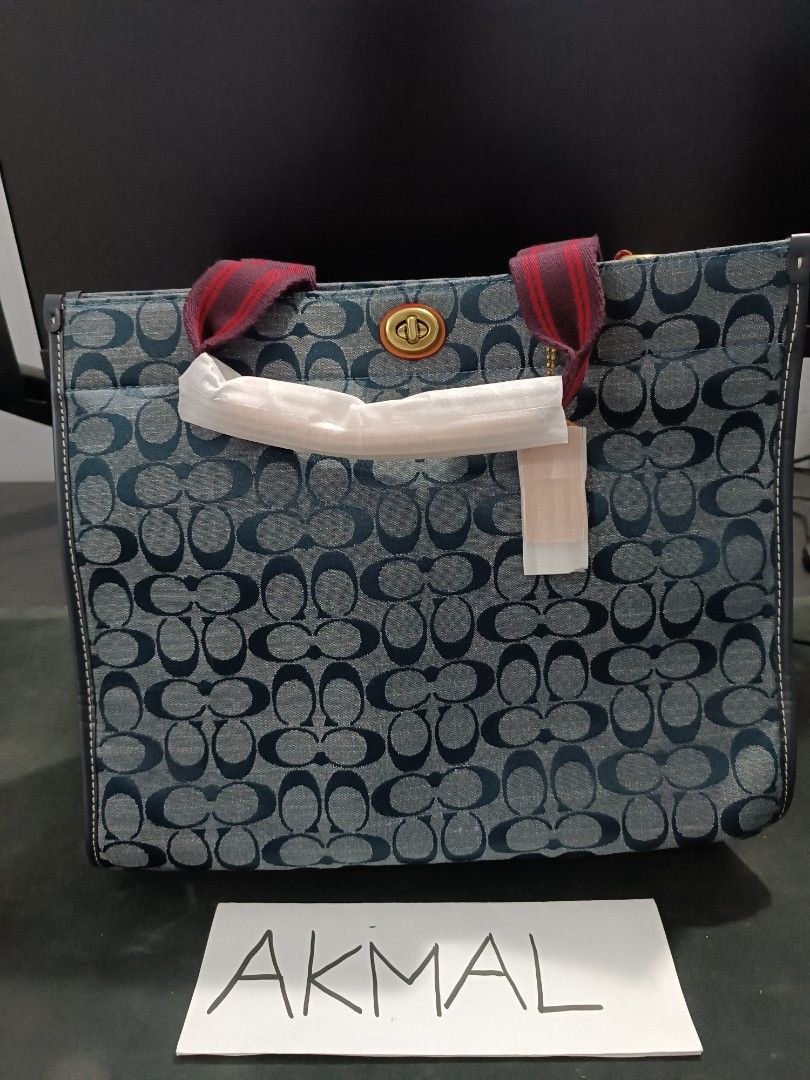 Coach tote 40 online in signature chambray