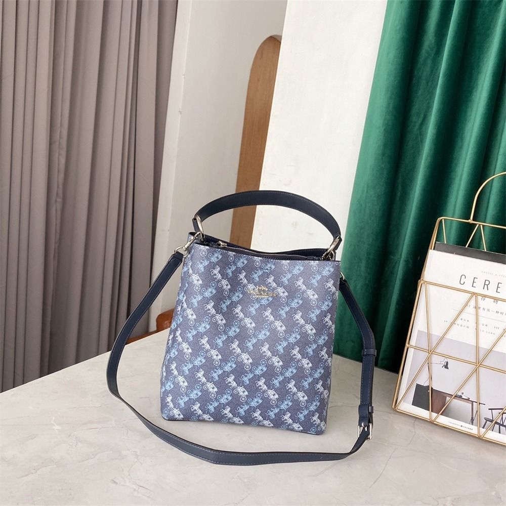 Coach Town Bucket Bag With Horse And Carriage Print Women Crossbody Sling Shoulder Bag