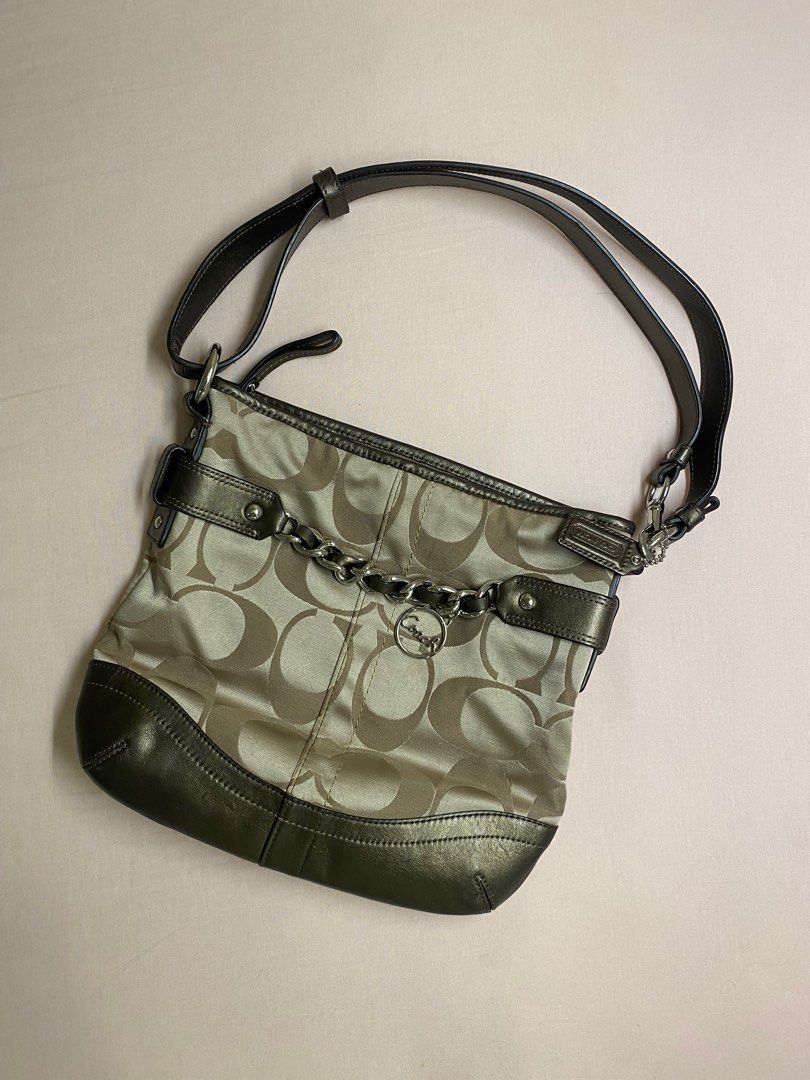 Coach vintage sling deals bag