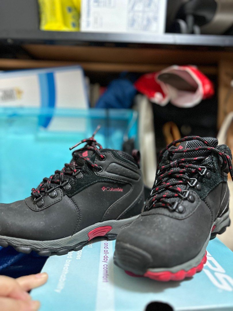 Columbia boys hiking boots shop
