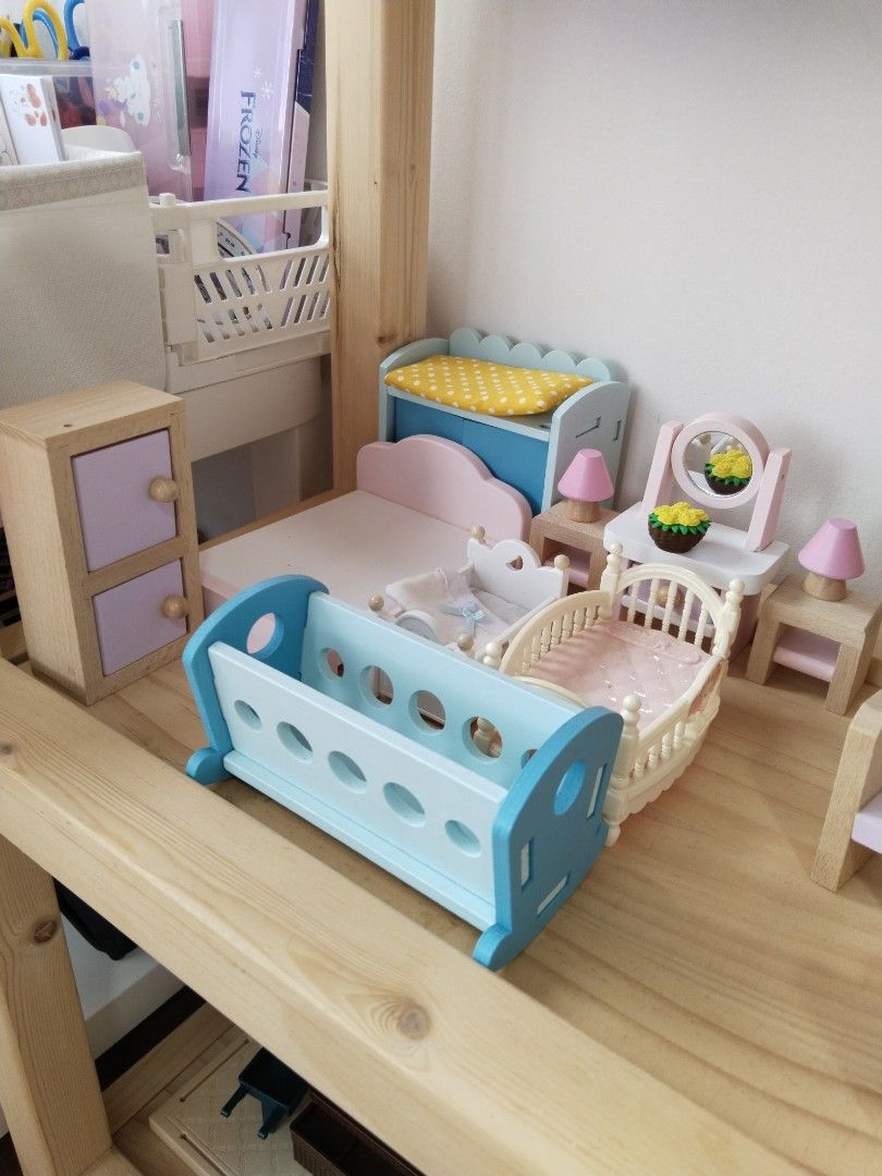 Doll House Furniture Clearance