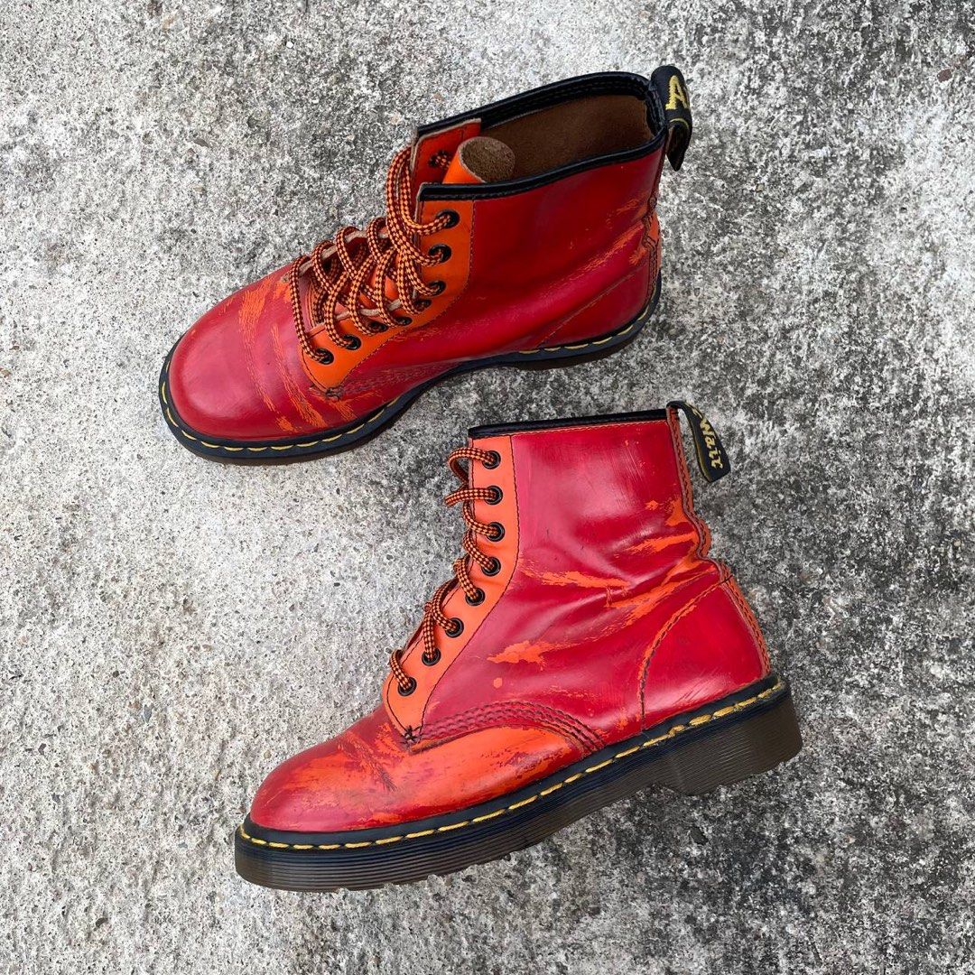 Dr best sale martens 146