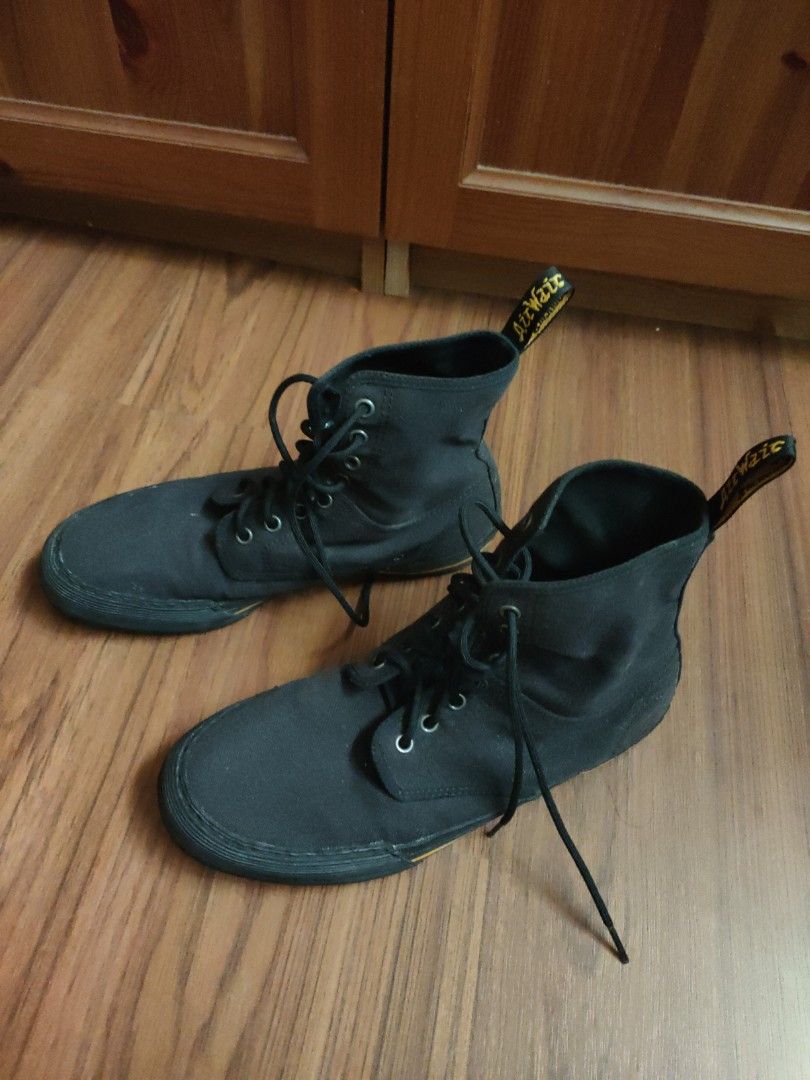 Dr. Marten Winsted Men s Fashion Footwear Boots on Carousell