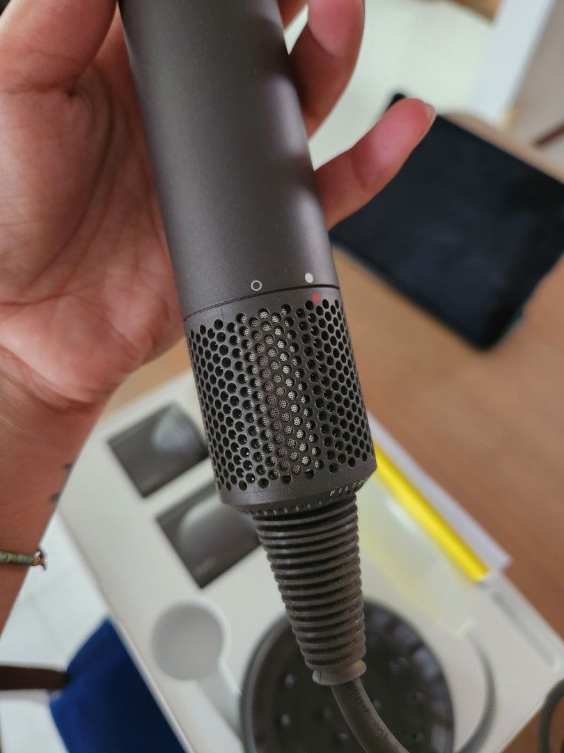 Dyson Supersonic Hair Dryer HD01 and Stand PLEASE READ BEFORE MESSAGE ...