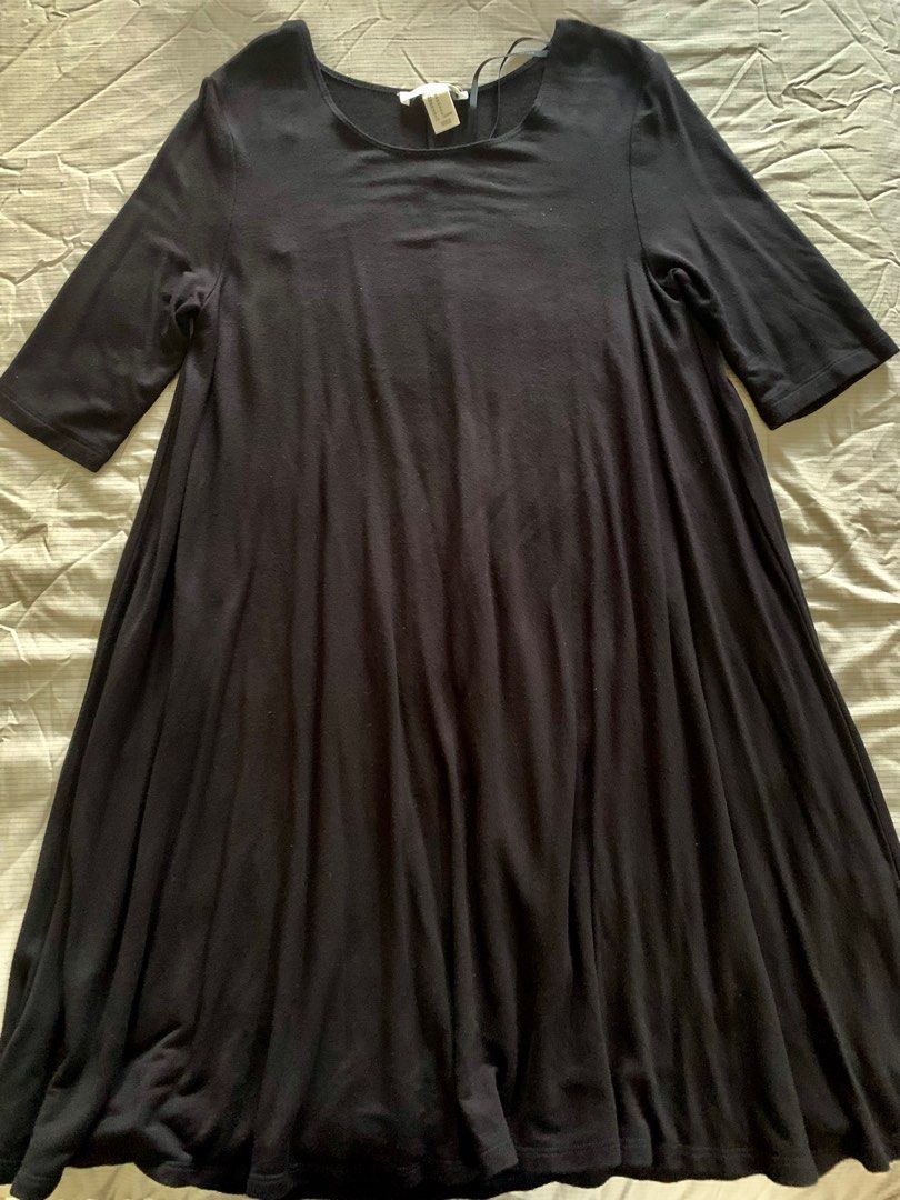 Forever 21 Loose Black Dress (Category: Dresses) located in Paranaque City. Submitted by lene_urbn (Listing ID 1264765685, Image 2). Description: .