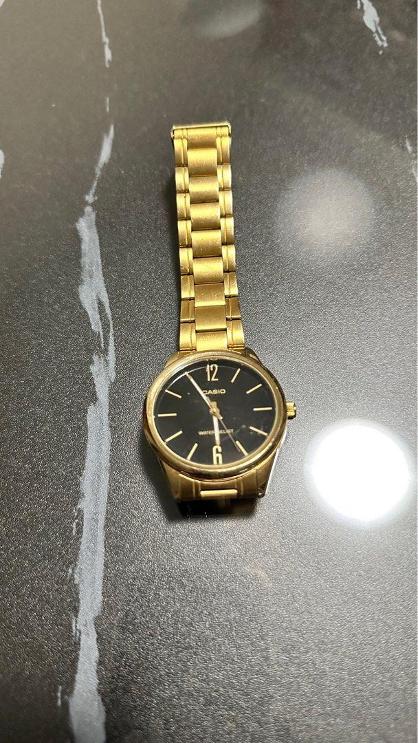 Casio chronograph gold sale