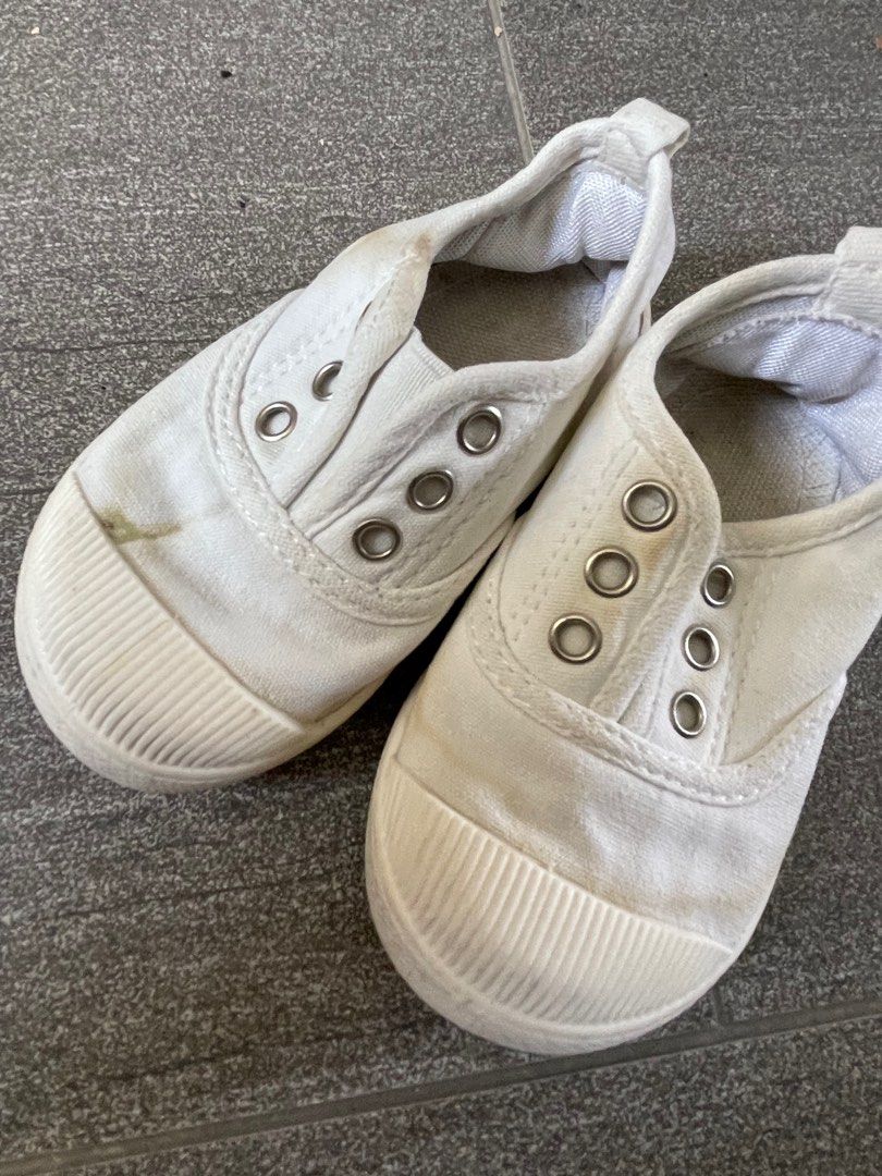 White canvas sneakers for girls shop