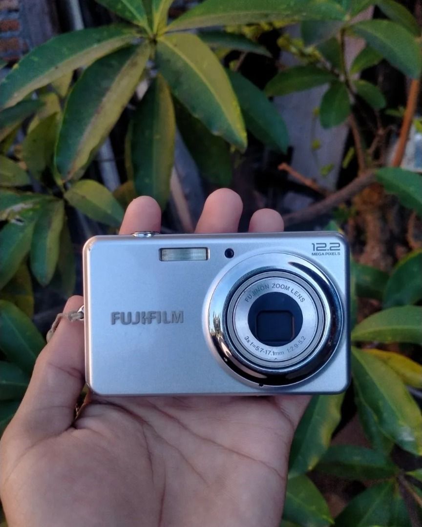 FUJIFILM FINEPIX J30 動作品　20250416（YM) Fujifilm FinePix J30: Digital Photography Review