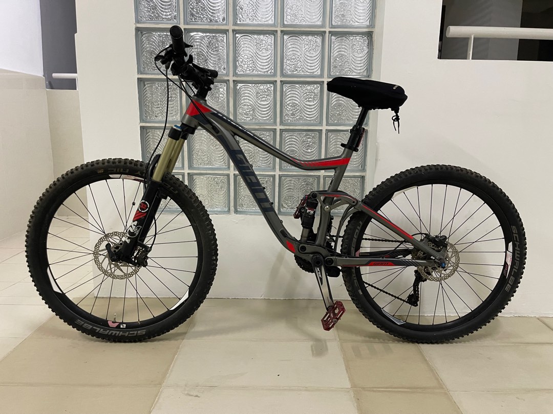 GIANT TRANCE 2 2016 MTB 27.5 SIZE M Sports Equipment