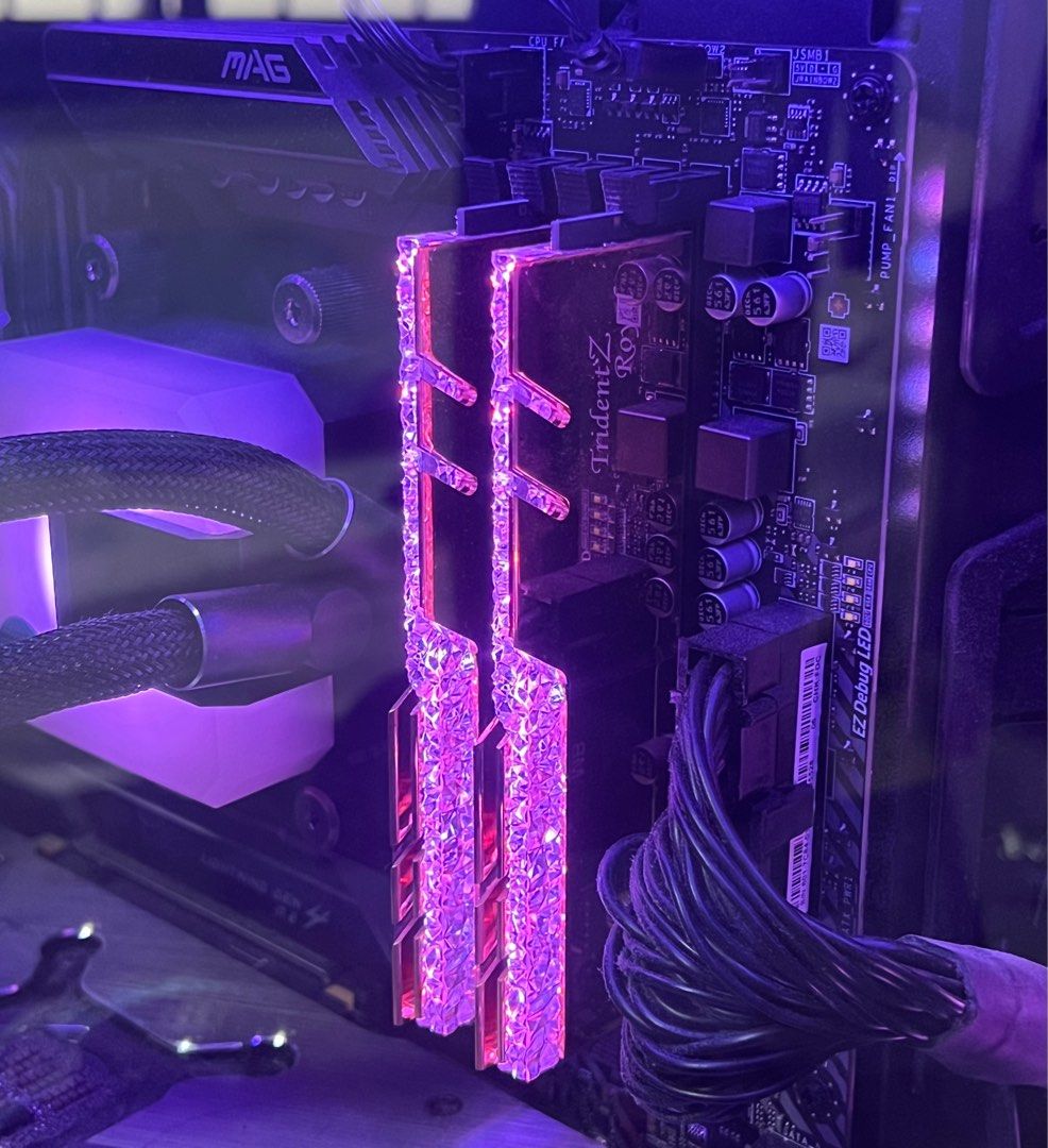 G skill's clearance trident z royal