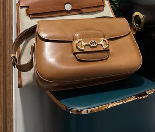 (Category: ) located in . Submitted by stylespree (Listing ID 1264660425, Image 1). Description: .
