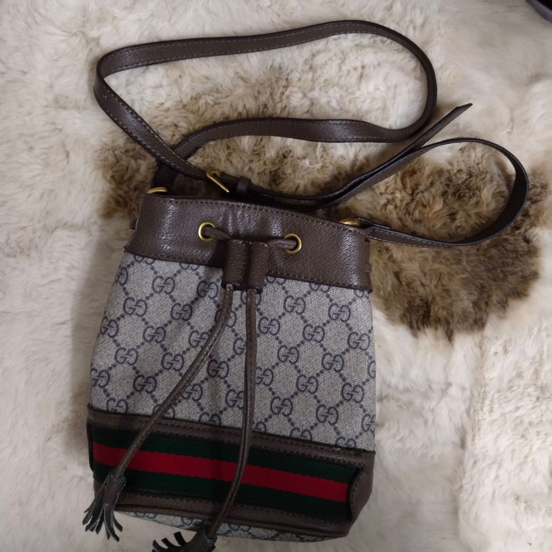 Gucci mini bucket slingbag