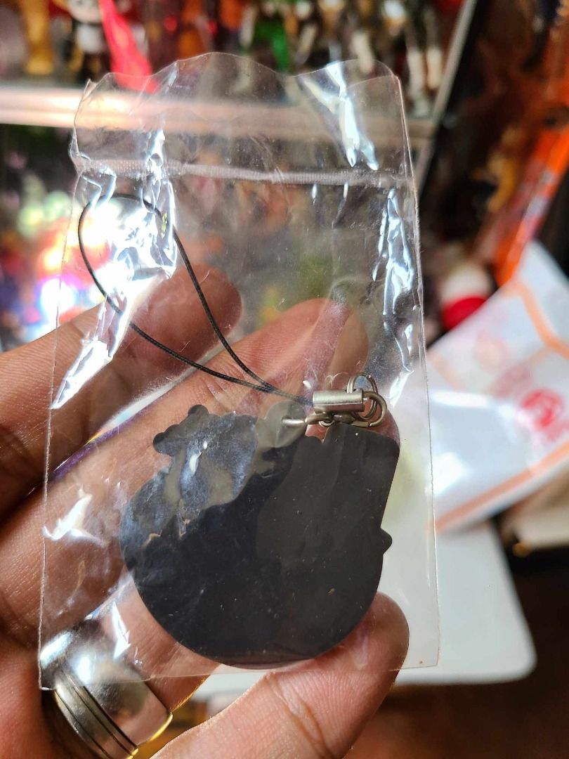 Gudetama collaboration key chain Hamazushi 1 piece Gacha Gacha, Hobbies