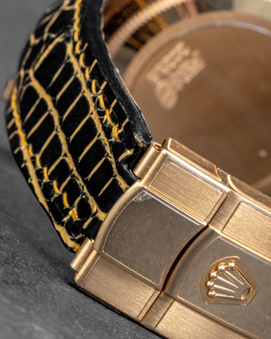 Handmade Hand-stitched Watch Strap in Black Gold Alligator Leather For Client’s Rolex Sky Dweller 326238 Watch (Category: Men's Watches) located in Singapore. Submitted by solitaire.official (Listing ID 1264726043, Image 4). Description: 𝐒𝐡𝐨𝐰𝐫𝐨𝐨𝐦 𝐚𝐝𝐝𝐫𝐞𝐬𝐬 : 𝐅𝐚𝐫 𝐄𝐚𝐬𝐭 𝐏𝐥𝐚𝐳𝐚 #𝟎𝟑-𝟏𝟐𝟗 𝐎𝐩𝐞𝐫𝐚𝐭𝐢𝐧𝐠 𝐡𝐨𝐮𝐫𝐬 : 𝟏𝐩𝐦 - 𝟕𝟑𝟎𝐩𝐦 𝐝𝐚𝐢𝐥𝐲 𝐏𝐫𝐢𝐜𝐞 𝐨𝐟 𝐨𝐮𝐫 𝐜𝐮𝐬𝐭𝐨𝐦 𝐦𝐚𝐝𝐞 𝐬𝐭𝐫𝐚𝐩𝐬 𝐰𝐢𝐥𝐥 𝐛𝐞 𝐟�