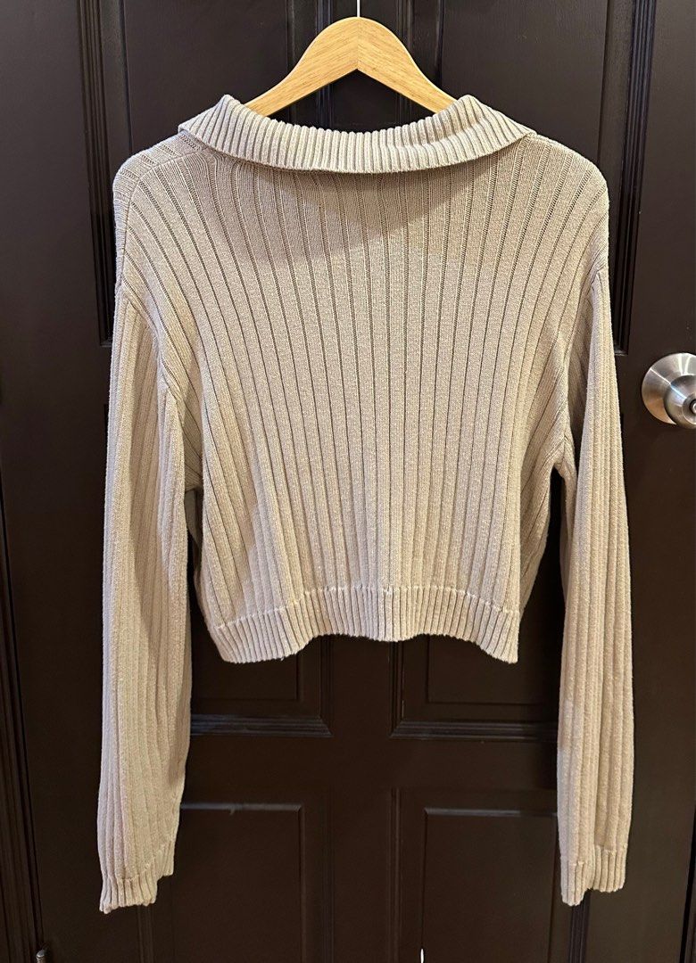 Hollister crop cheap top sweater