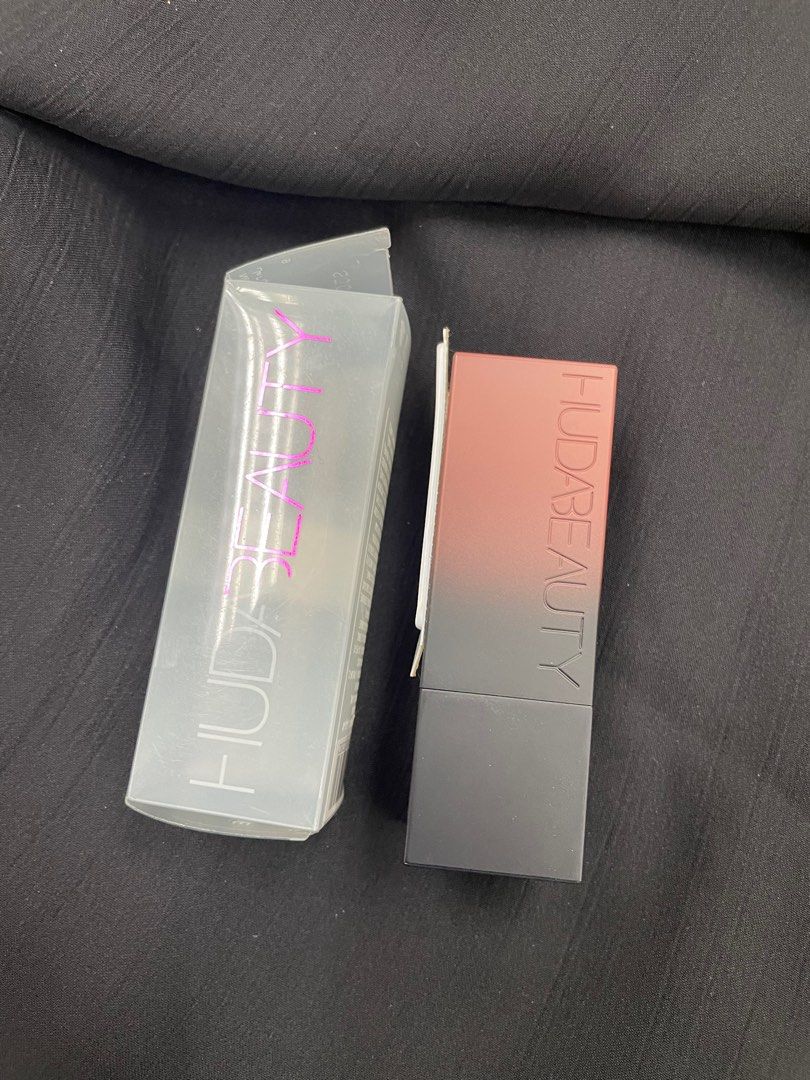 Huda Beauty Power Bullet Matte Lipstick in Joyride, Beauty & Personal