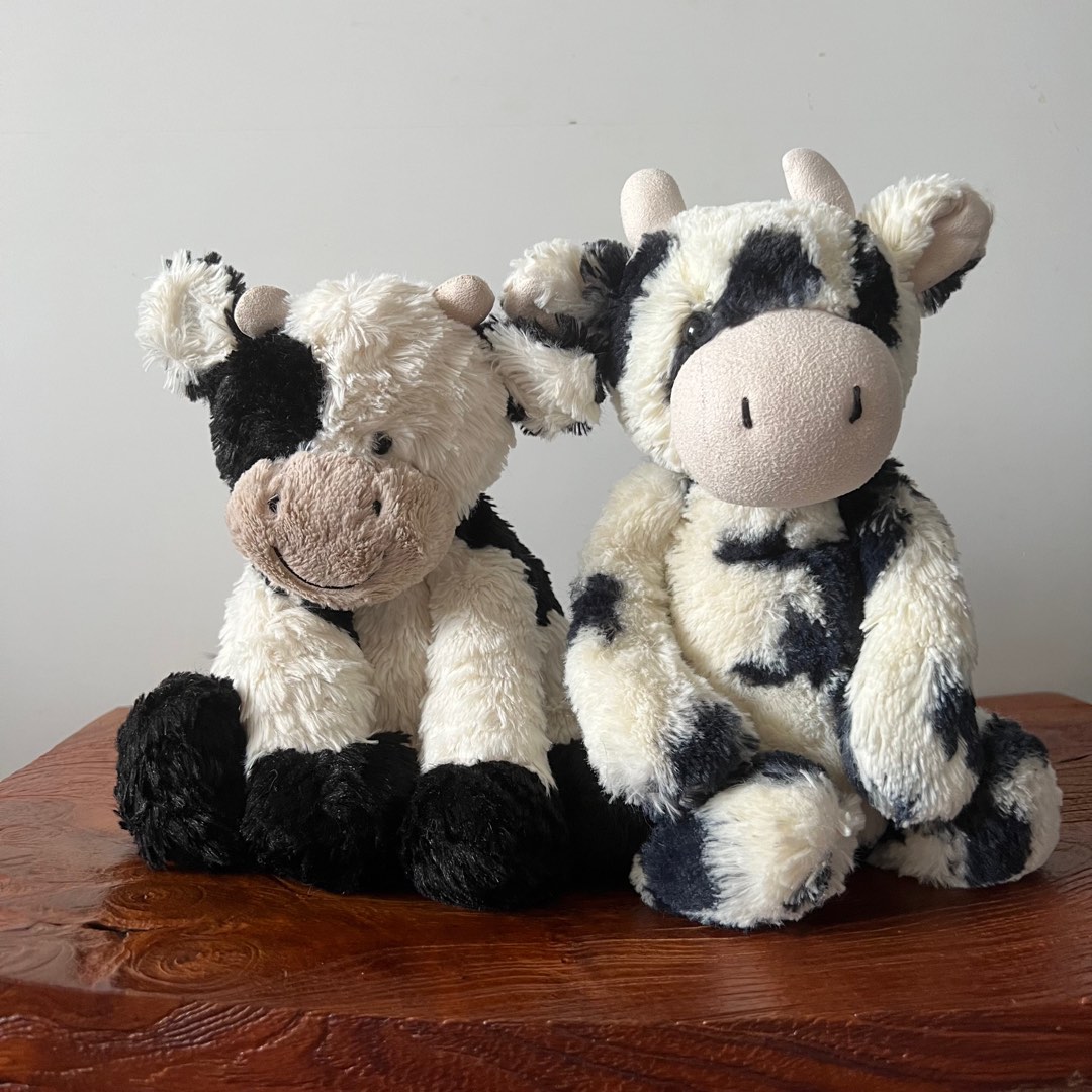 Jellycat fuddlewuddle cow 2025