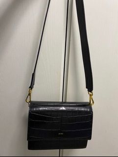 （分類：）位於 。 由 smallpotato_shop 提交（商品編號 1264646968，圖片 1）。簡介： 。