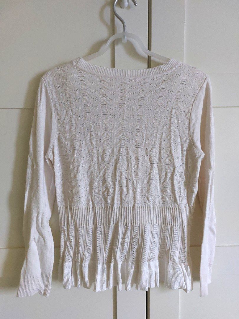 Knitted peplum white cardigan