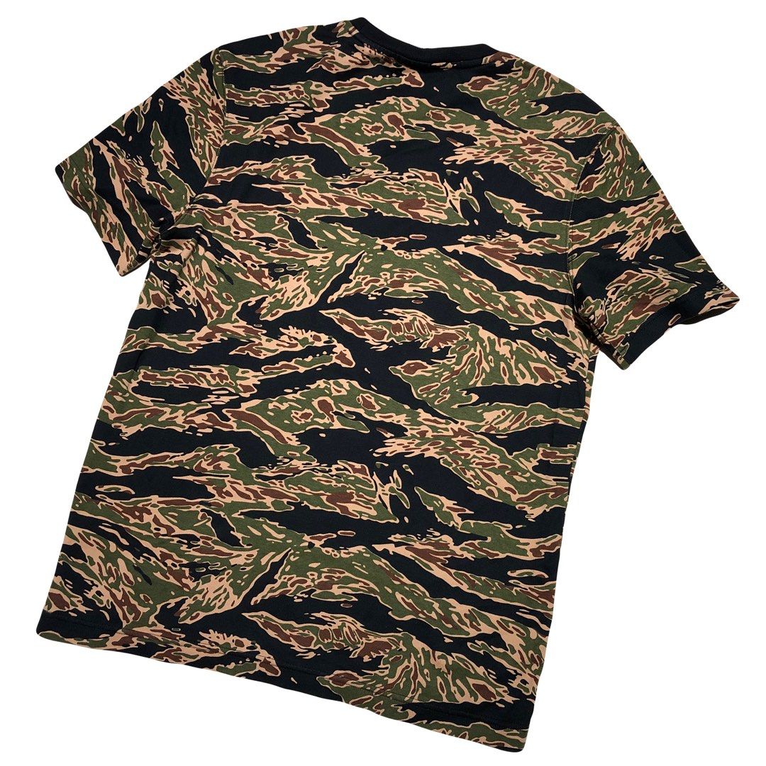 Lacoste camo shop t shirt